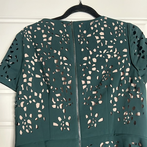 Green A Line Dress - Picture 5 of 5